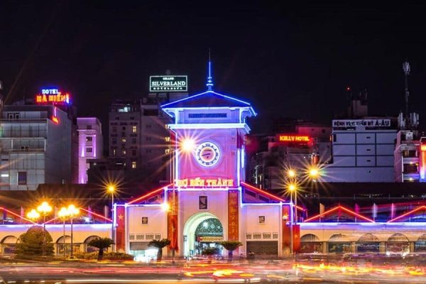 Ben Thanh Night Market - Vietnam School Trip