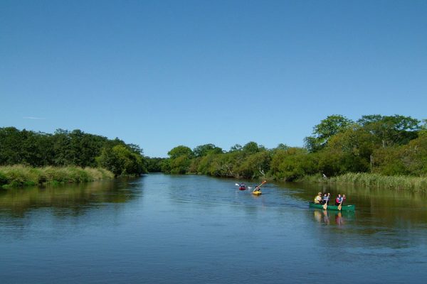 Canoe Ride in Kushiro -Japan school tours