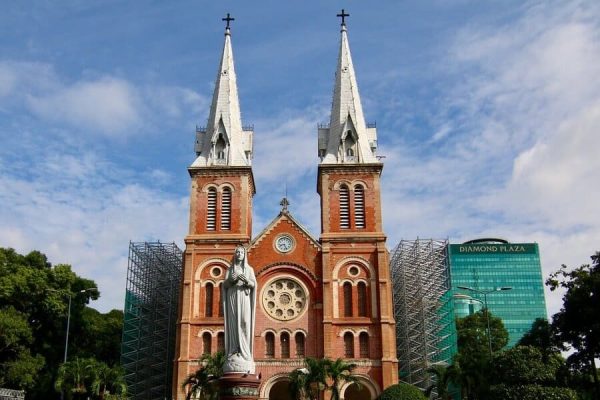 Notre Dame Cathedral - Vietnam War History Tours